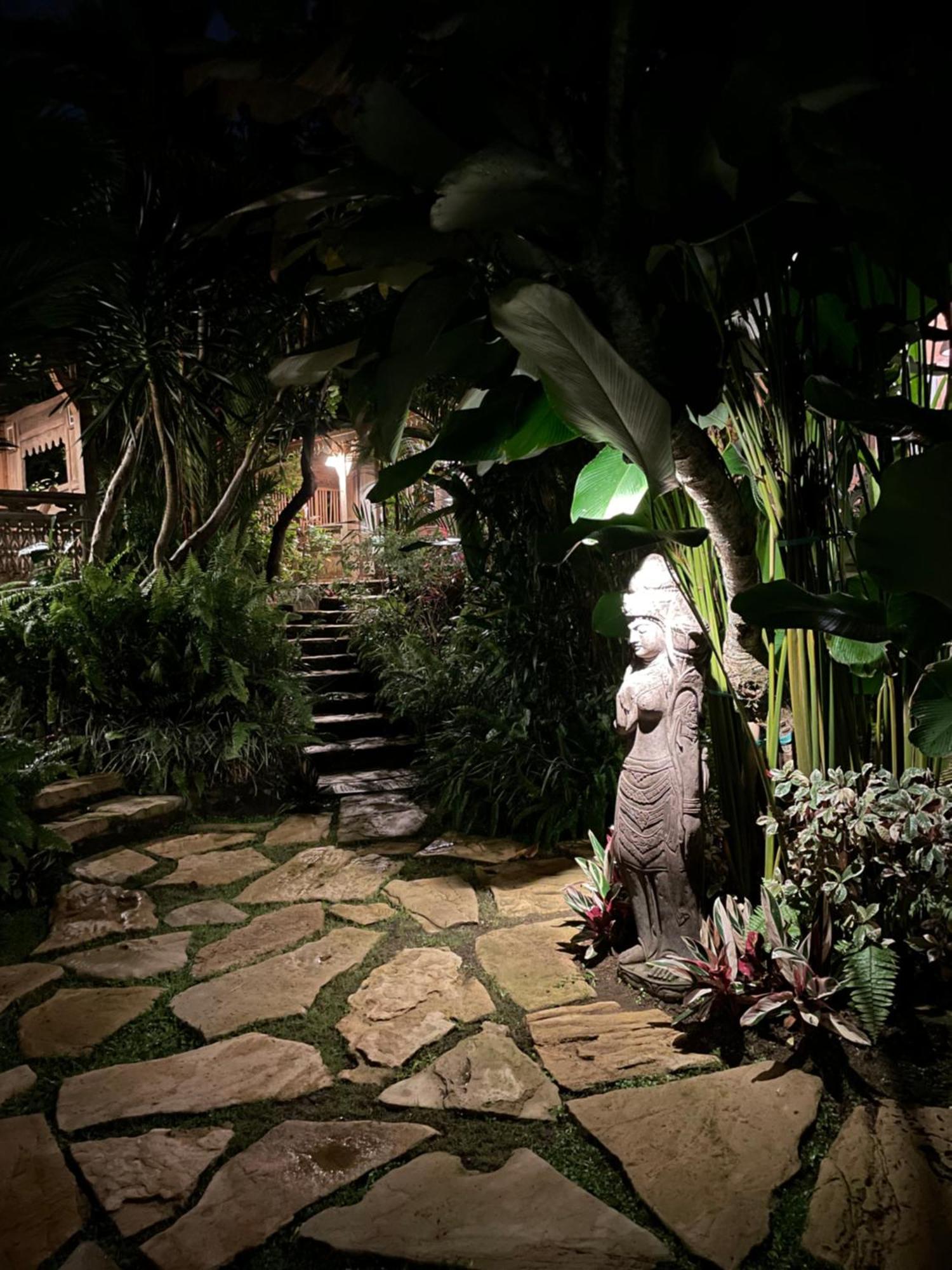 Umakayu Joglo Villa Canggu - Boutique Hotel Eksteriør bilde